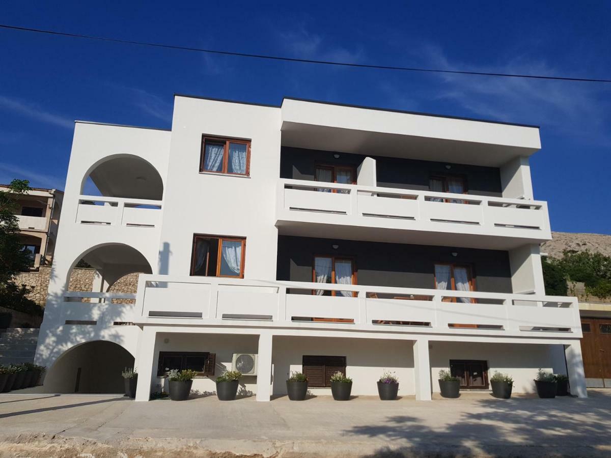 Apartment Spomax Pag Town Dış mekan fotoğraf